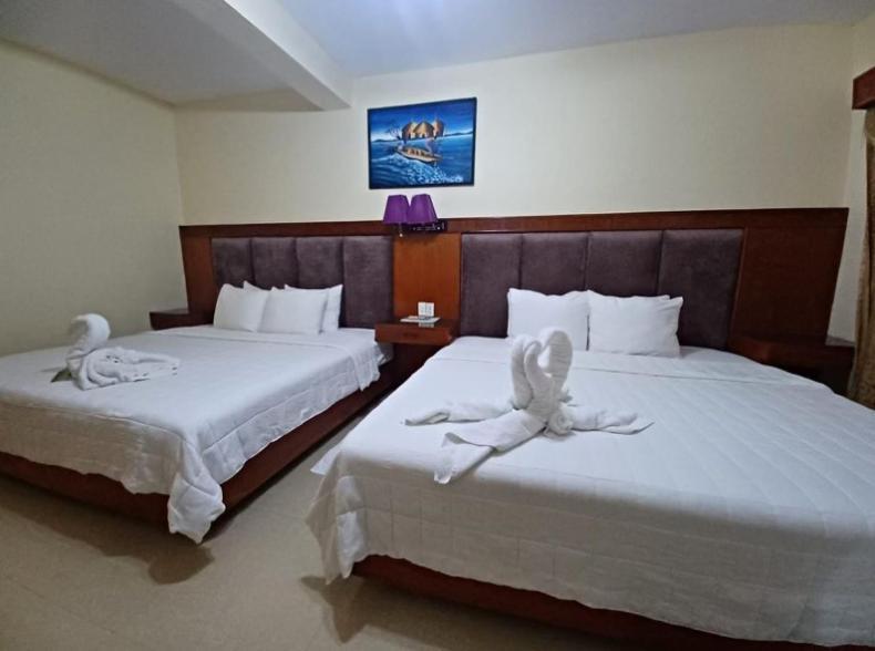 China Town Hotel Caye Caulker Bagian luar foto